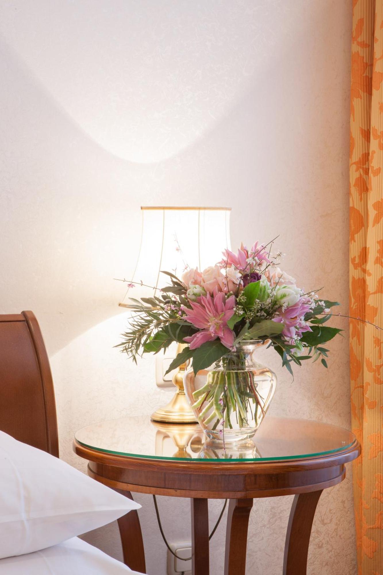 Hotel Kaiserin Elisabeth Vienna Exterior photo