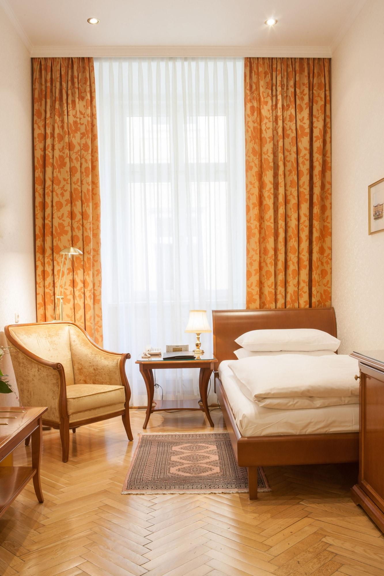 Hotel Kaiserin Elisabeth Vienna Exterior photo