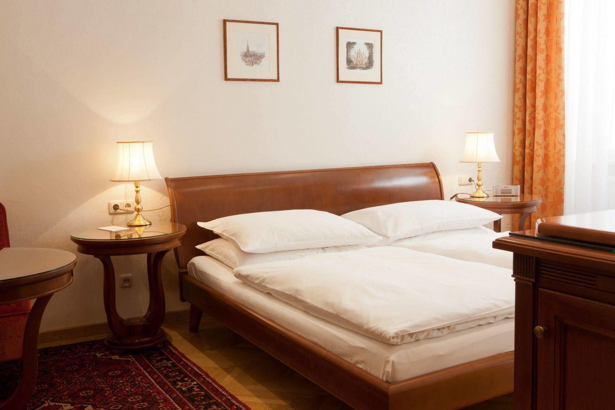 Hotel Kaiserin Elisabeth Vienna Exterior photo